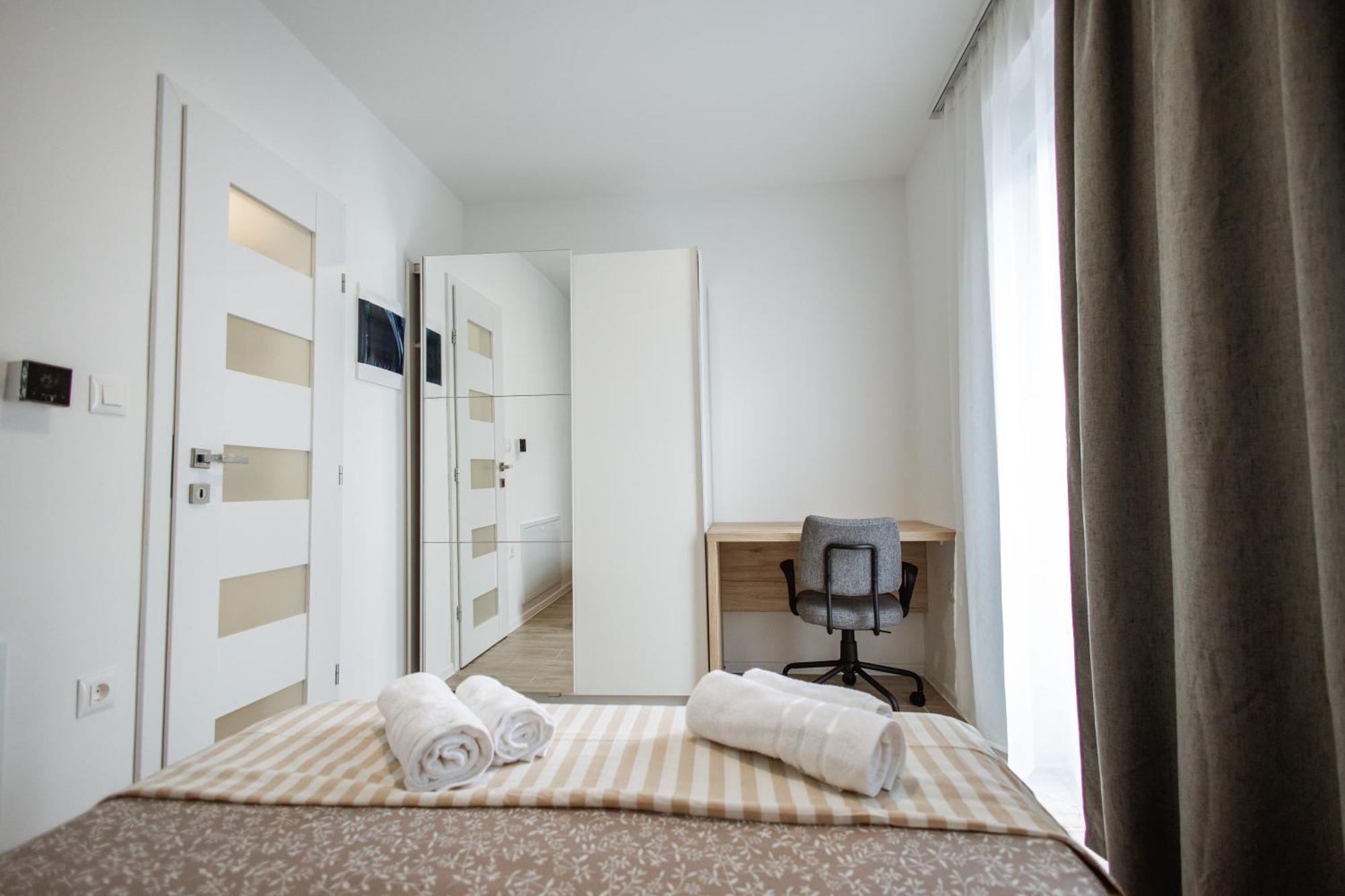 Cozy Studio Apartment In Osijek - Self Check In Luaran gambar