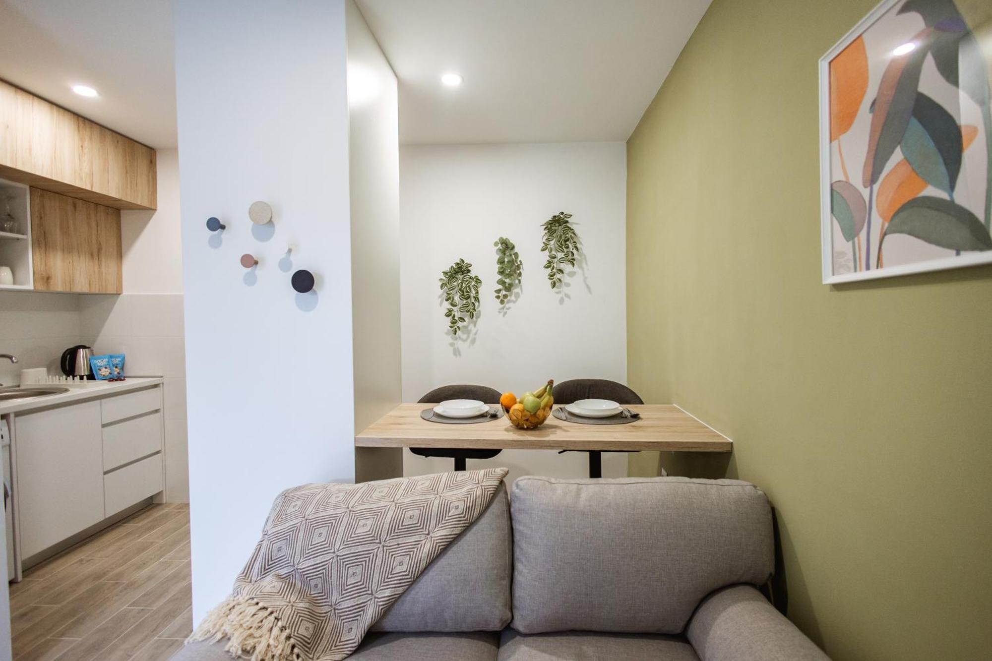 Cozy Studio Apartment In Osijek - Self Check In Luaran gambar