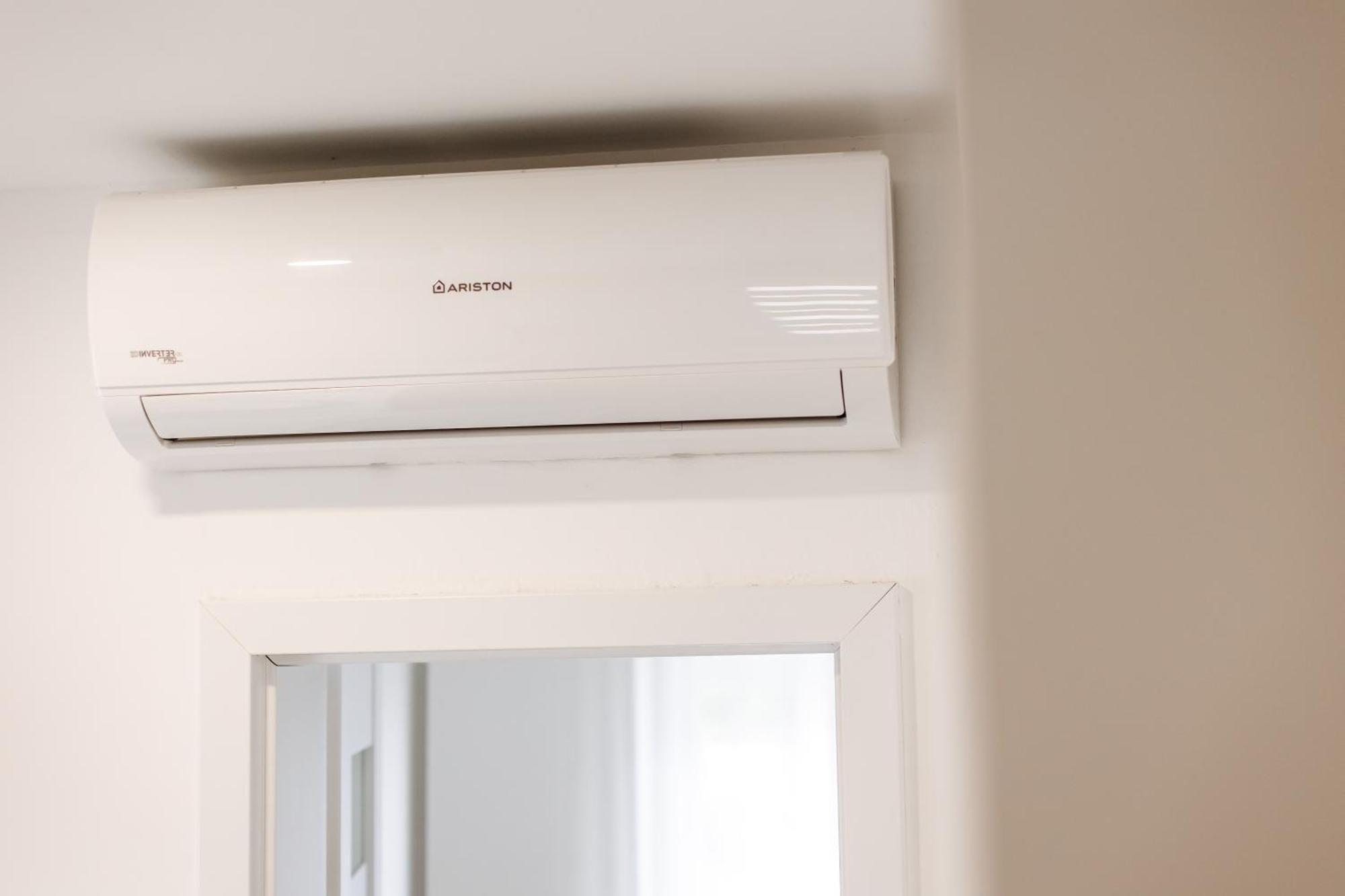 Cozy Studio Apartment In Osijek - Self Check In Luaran gambar