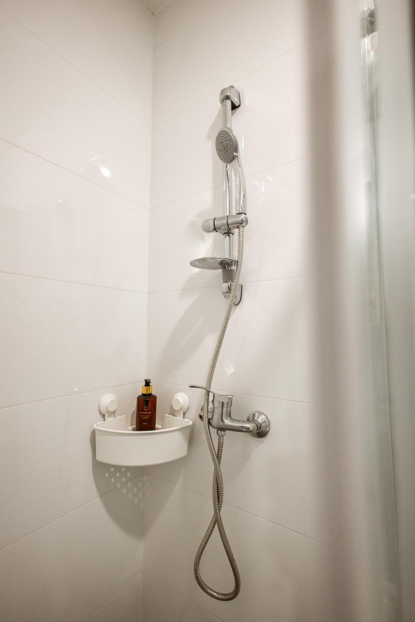 Cozy Studio Apartment In Osijek - Self Check In Luaran gambar